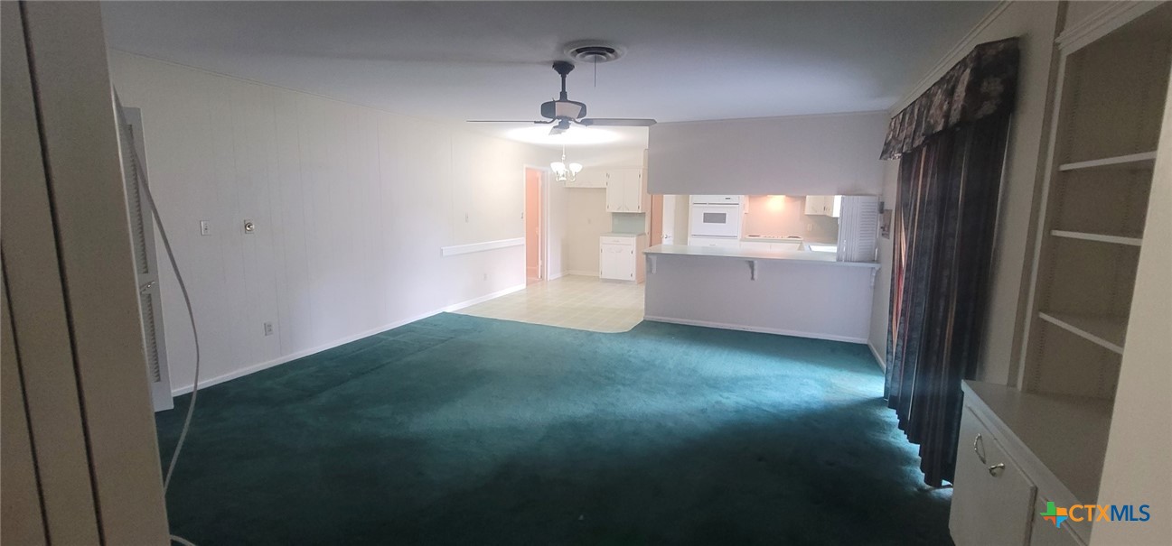 2602 College Drive Victoria, TX 77901 - Photo 15 of 29 a view of kitchen and window