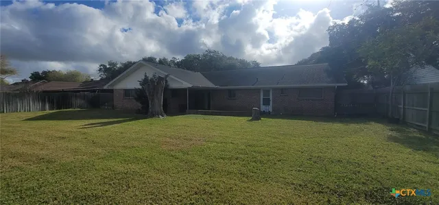 $205,000 | 2602 College Drive, Victoria, TX 77901