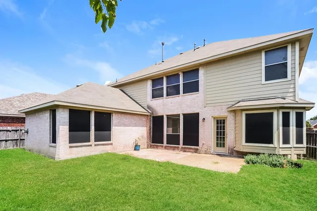$3,195 | 505 Spicewood Drive, DeSoto, TX 75115