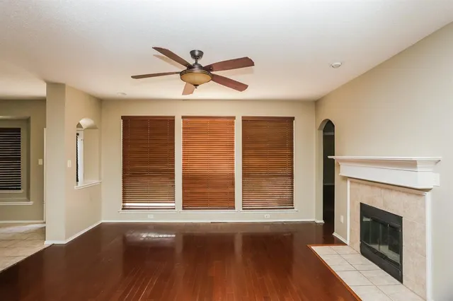 $3,195 | 505 Spicewood Drive, DeSoto, TX 75115