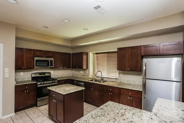 $3,195 | 505 Spicewood Drive, DeSoto, TX 75115