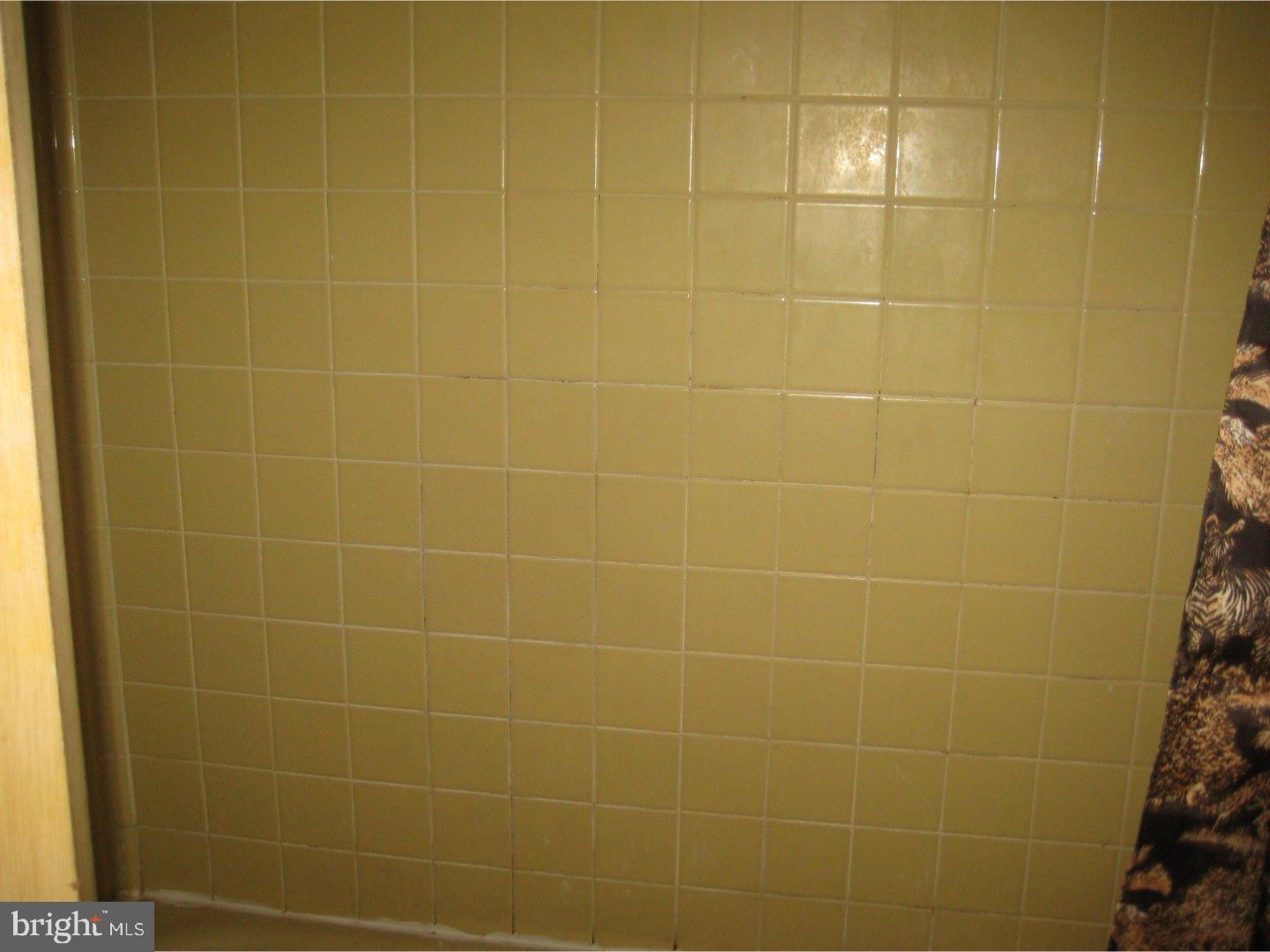 9471 Ashton Road Philadelphia, PA 19114 - Photo 7 of 9 Unit #2