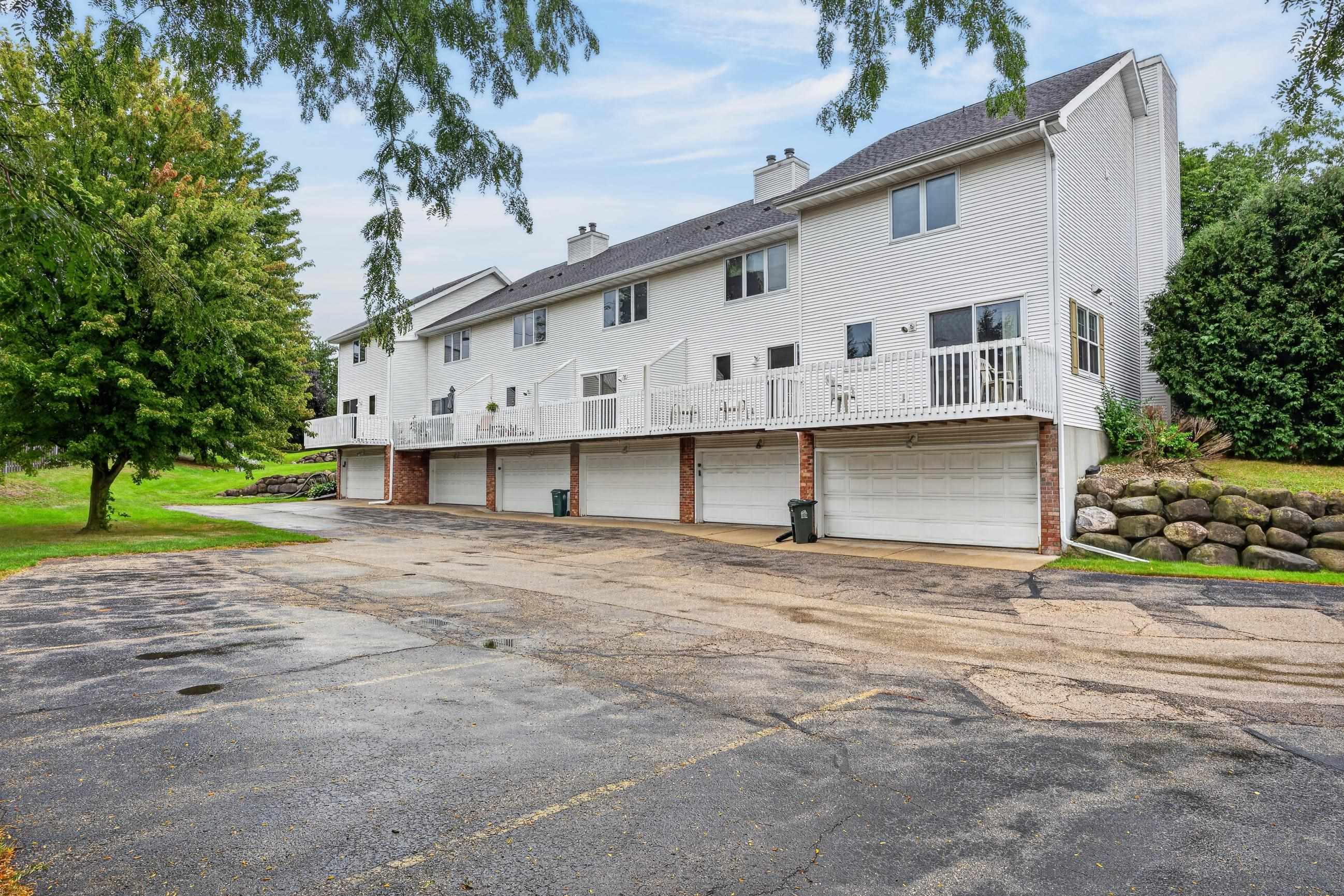 3025 Bradbury Road Madison, WI 53719 - Photo 42 of 44 Gallery Image 42