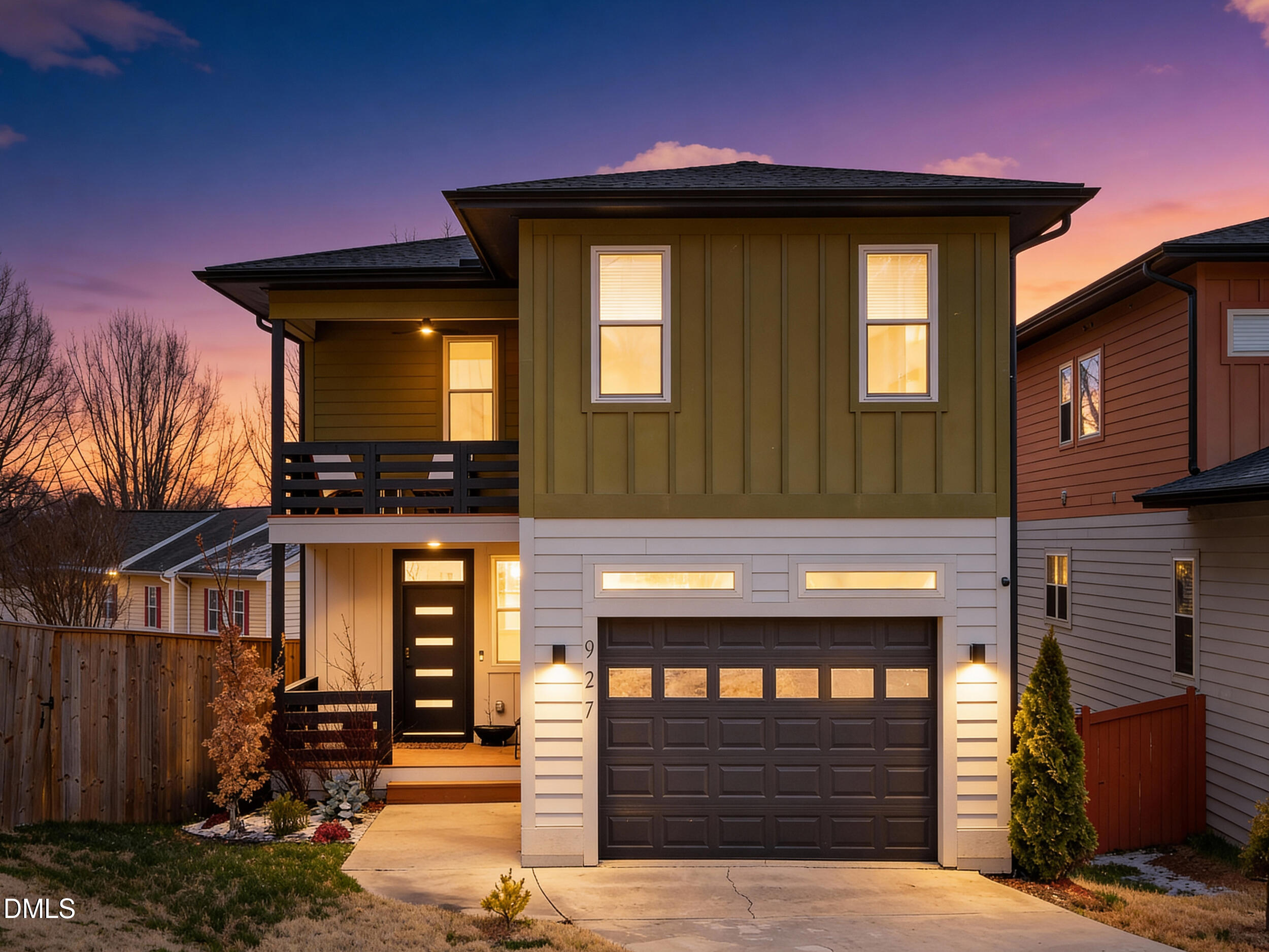 1_day-to-dusk-927-ramseur-2