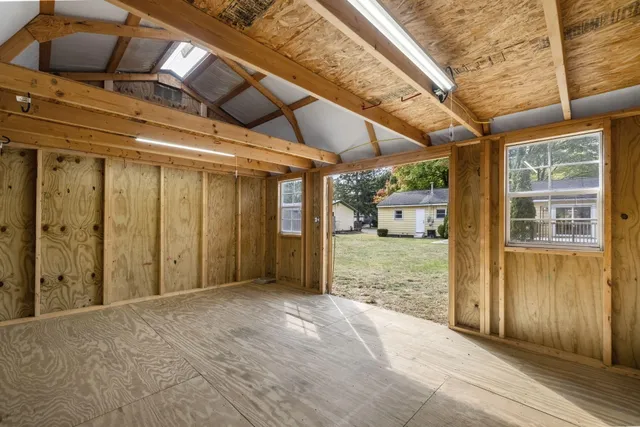 $349,000 | 215 South Clinton Street, New Buffalo, MI 49117