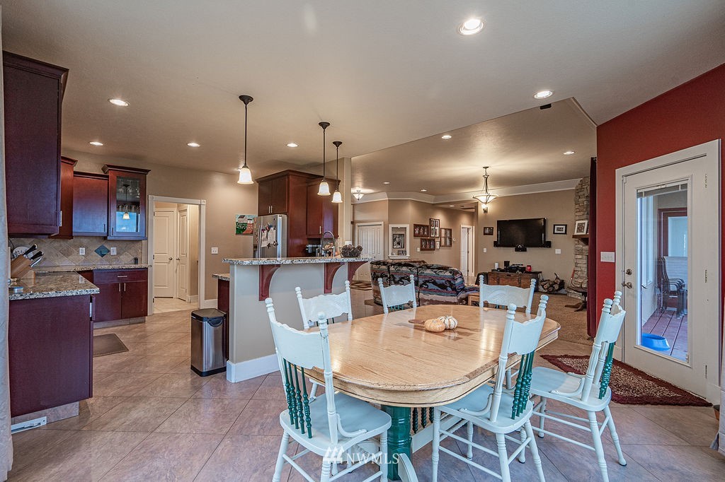 3103 Rd F Northeast Moses Lake, WA 98837 - Photo 5 of 39 Gallery Image 5