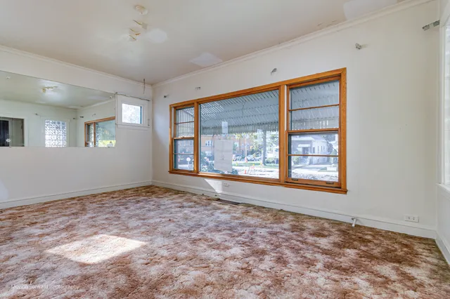 $170,000 | 643 South 19th Avenue, Maywood, IL 60153