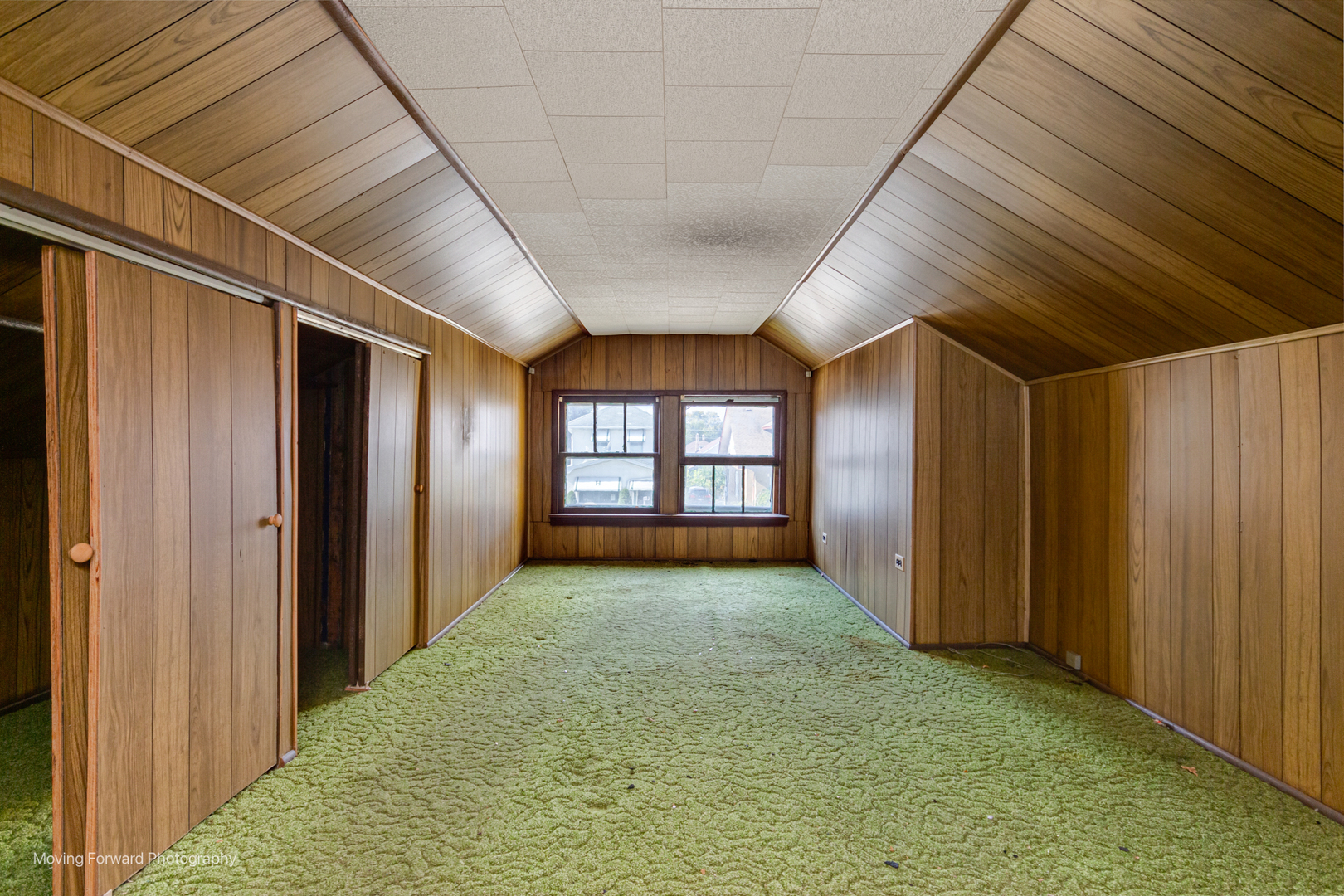 643 South 19th Avenue Maywood, IL 60153 - Photo 29 of 41 a view of a hallway