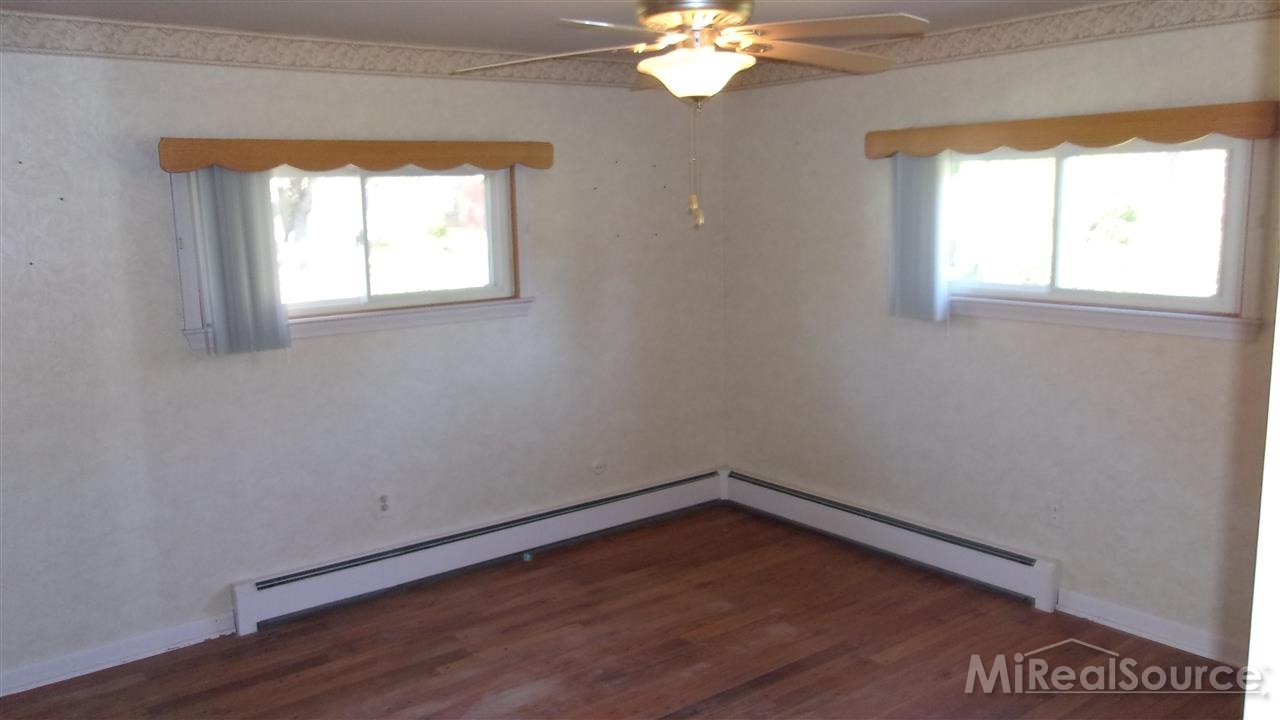 9173 Field Road Algonac, MI 48001 - Photo 22 of 30 31217890-21.JPG