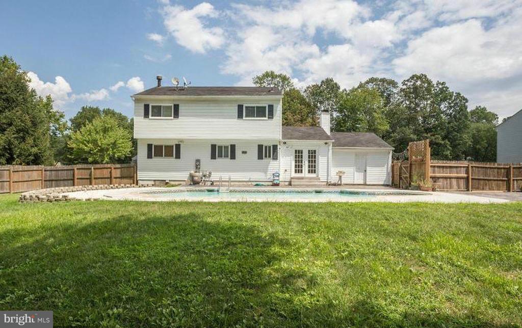 2414 Ivywood Road Reston, VA 20191 - Photo 19 of 19 Exterior (Rear)