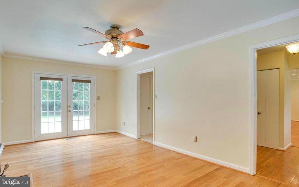 2414 Ivywood Road Reston, VA 20191 - Photo 9 of 19 Interior (General)