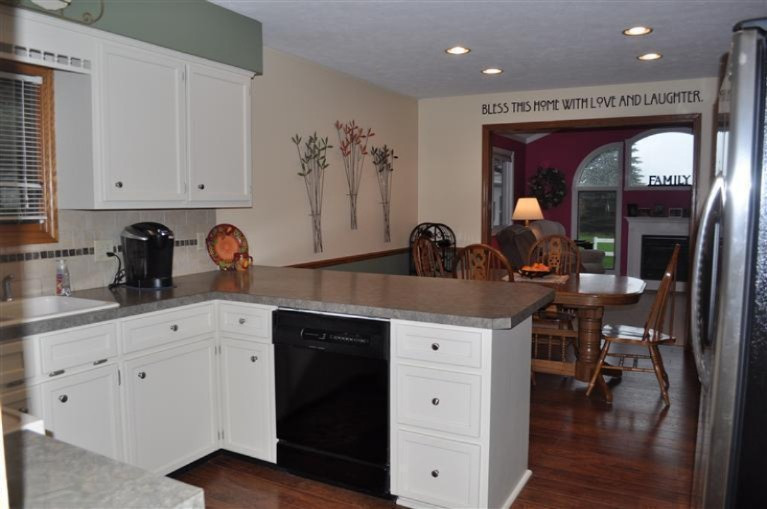 2031 Pinewood Street Jenison, MI 49428 - Photo 6 of 10 Additional Photo
