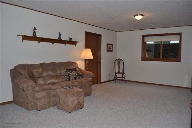 2031 Pinewood Street Jenison, MI 49428 - Photo 9 of 10 Additional Photo