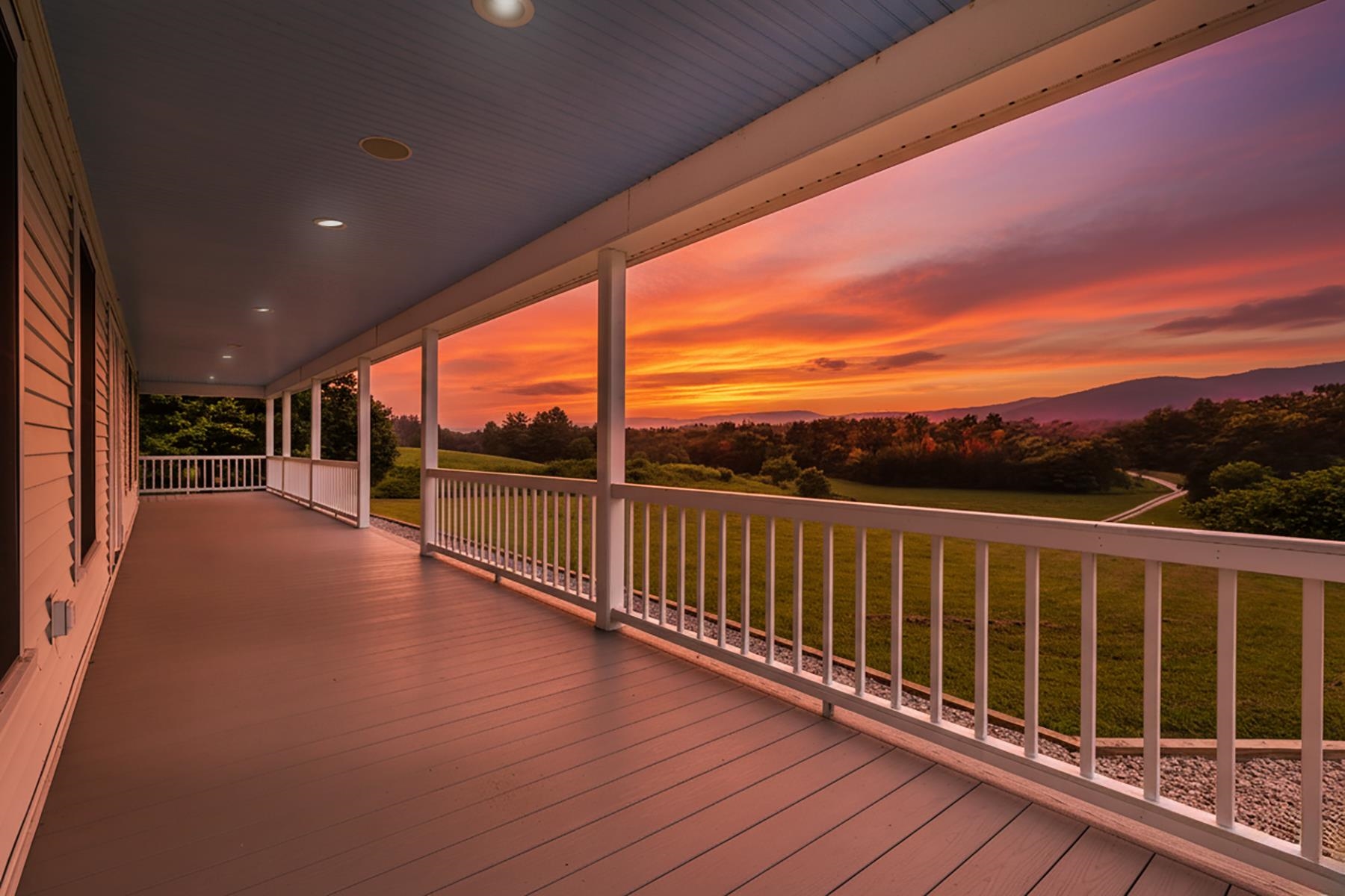 333 Creek Road Wallingford, VT 05773 - Photo 2 of 60