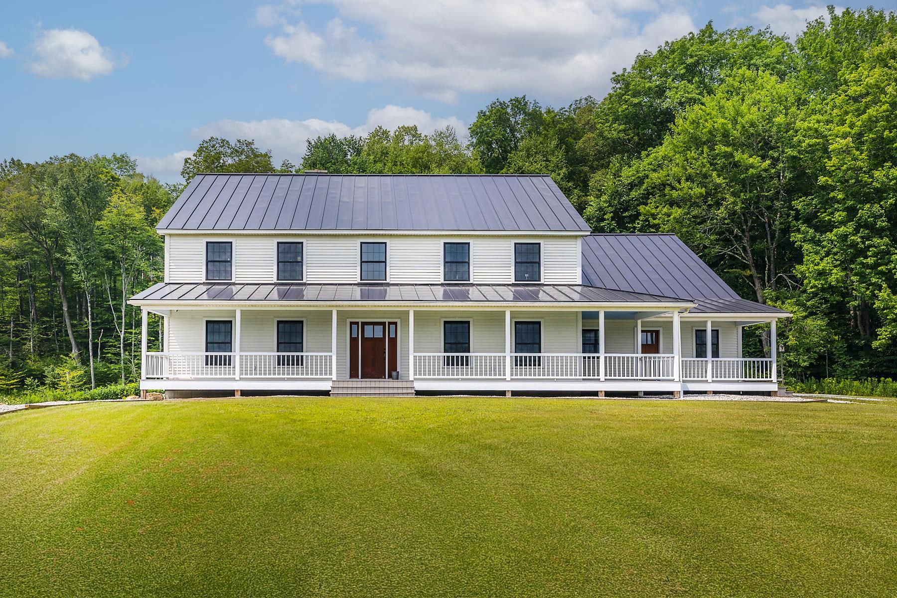 333 Creek Road Wallingford, VT 05773 - Photo 4 of 60