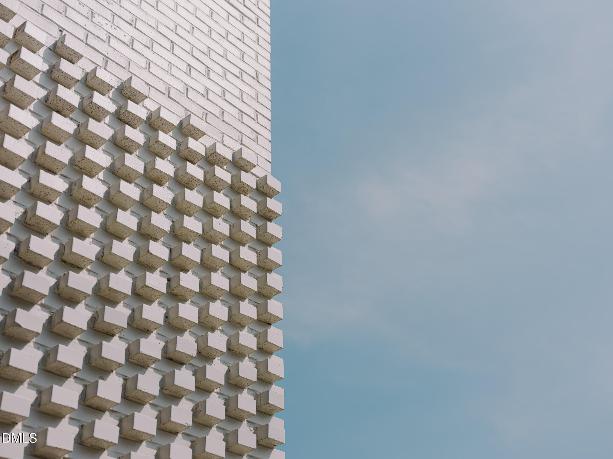 1304 Chamblee Hill Raleigh, NC 27608 - Photo 5 of 46 a close up of a mirror