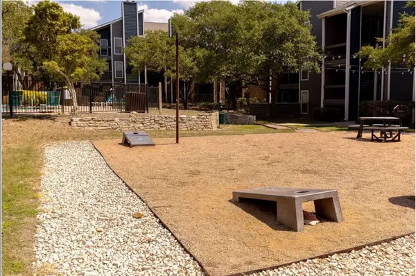 a view of a yard