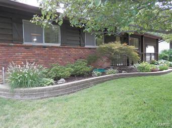 526 Aqua Ridge Drive St. Louis, MO 63129 - Photo 1 of 35 Gallery Image 1