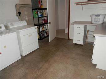 526 Aqua Ridge Drive St. Louis, MO 63129 - Photo 25 of 35 Gallery Image 25