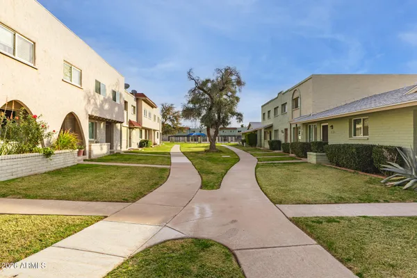 $295,000 | 225 North Standage, Unit 20, Mesa, AZ 85201