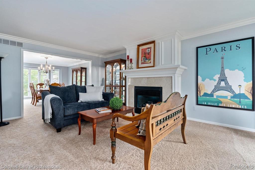 3681 Newcastle Drive Rochester Hills, MI 48306 - Photo 7 of 40