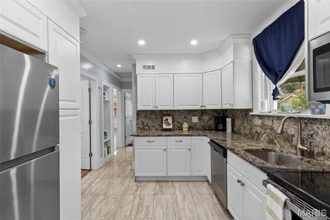 $199,000 | 3929 Bates Street, St. Louis, MO 63116