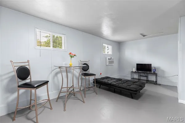 $199,000 | 3929 Bates Street, St. Louis, MO 63116