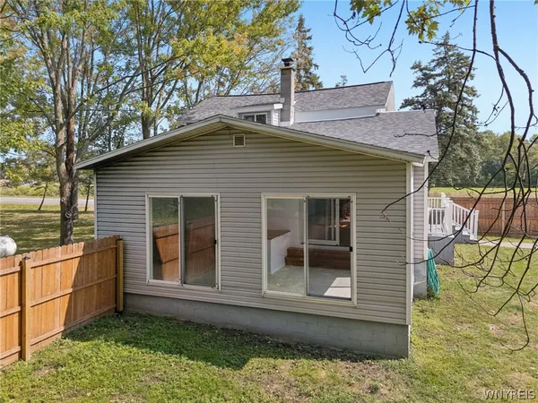 $349,900 | 8420 Akron Road, Royalton, NY 14094