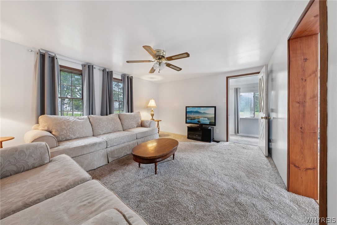 8420 Akron Road Royalton, NY 14094 - Photo 10 of 46