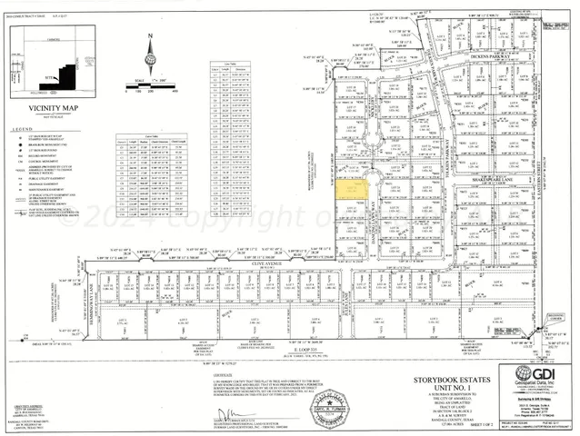 a black and white photo of a room