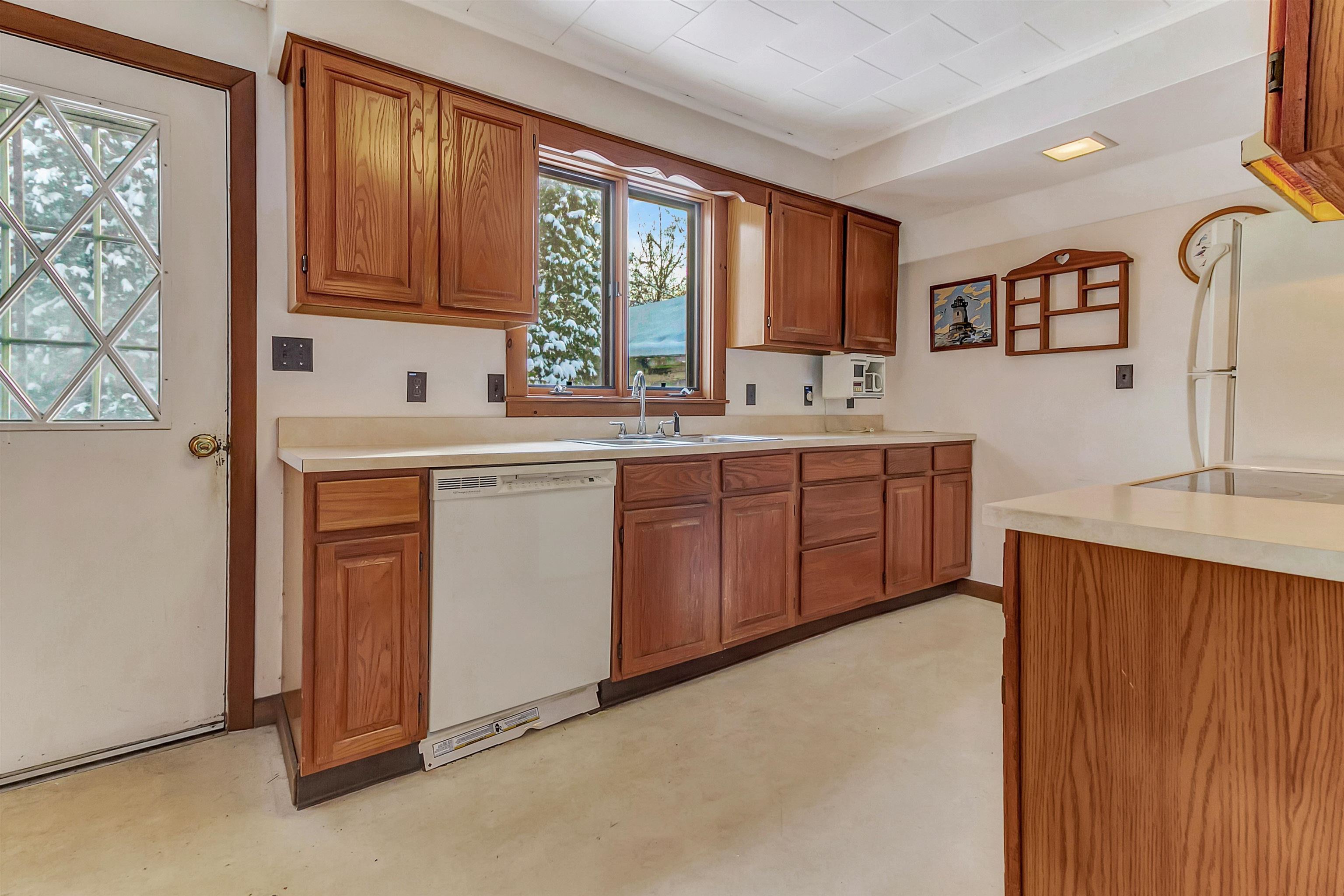 84 Allen Street Rutland, VT 05701 - Photo 23 of 60