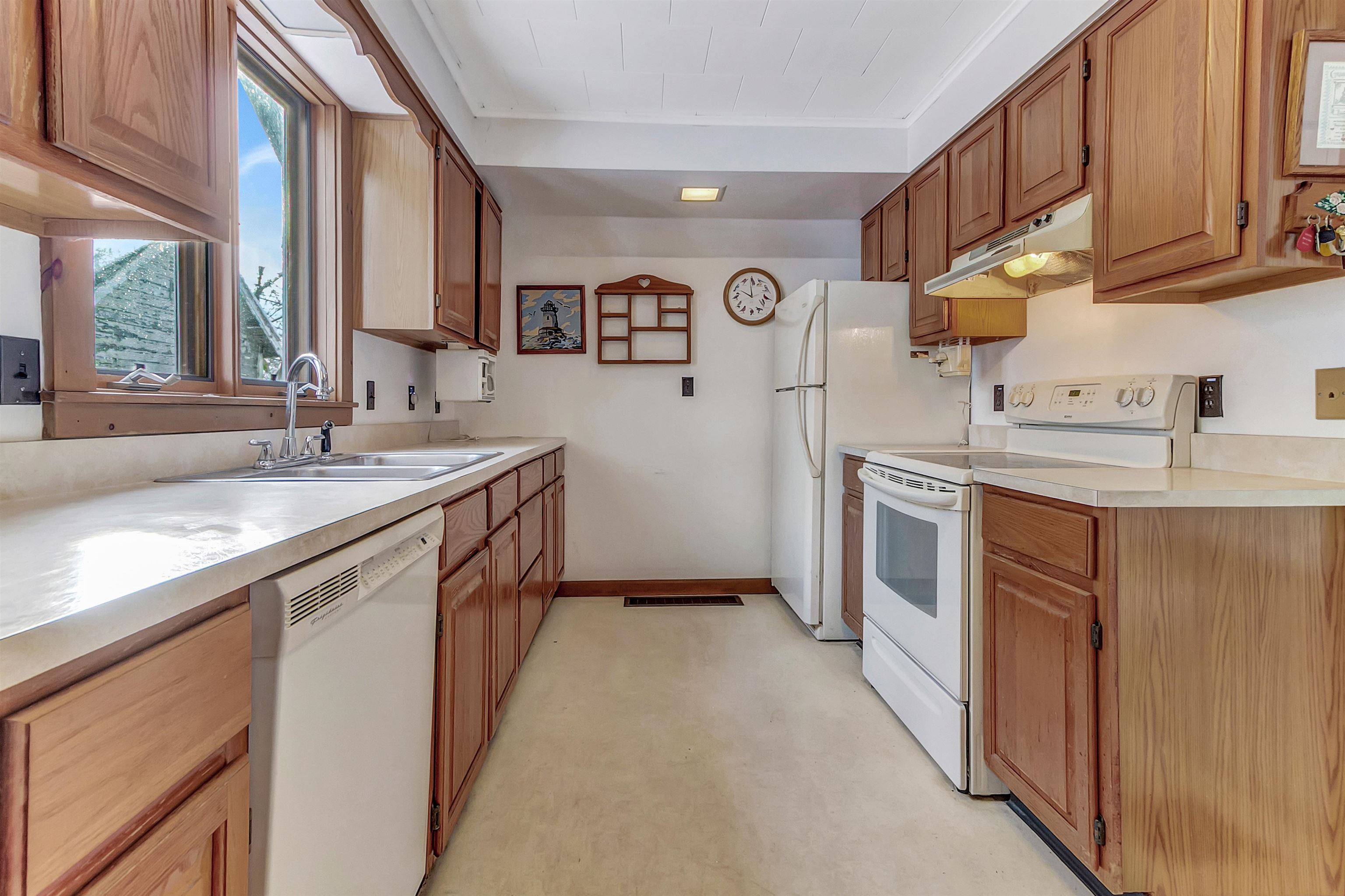 84 Allen Street Rutland, VT 05701 - Photo 24 of 60