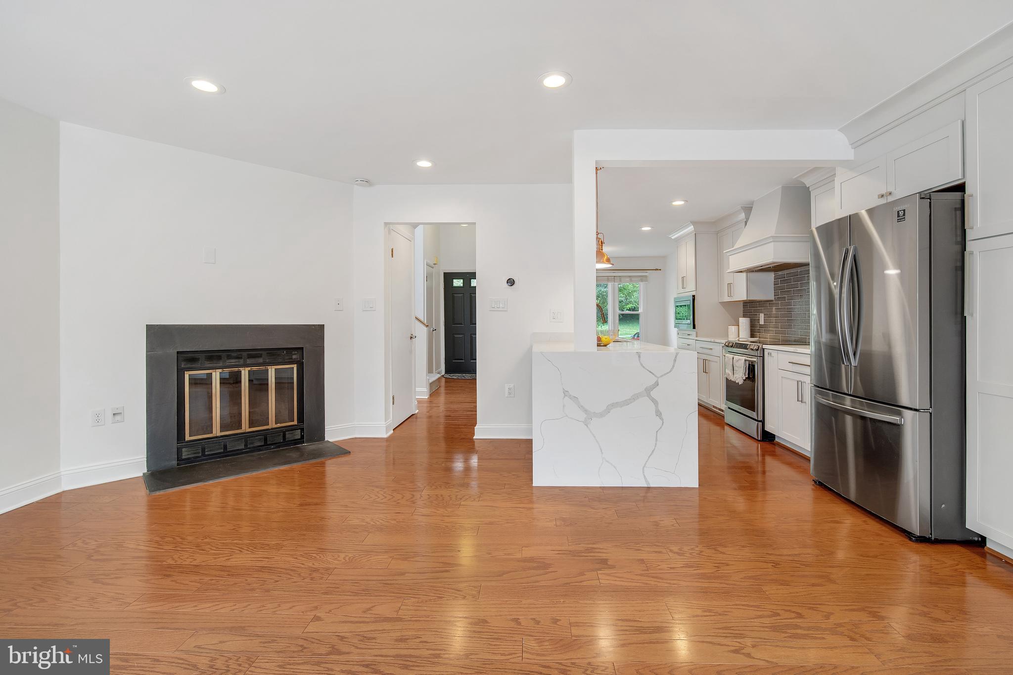 9105 Saffron Lane Silver Spring, MD 20901 - Photo 16 of 43 Gallery Image 16