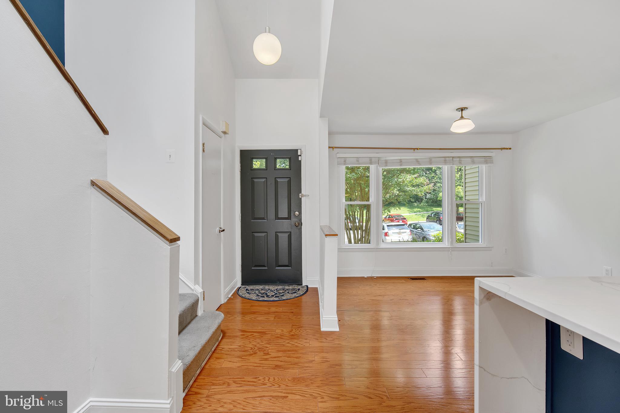 9105 Saffron Lane Silver Spring, MD 20901 - Photo 4 of 43 New hardwood floors throughout main level
