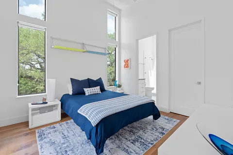 $3,250,000 | 1605 Chelsea Lane, Unit 1 & 2, Austin, TX 78704