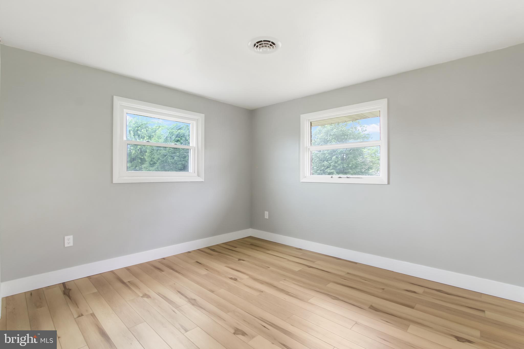 5350 Board Road Manchester, PA 17345 - Photo 19 of 33 Gallery Image 19
