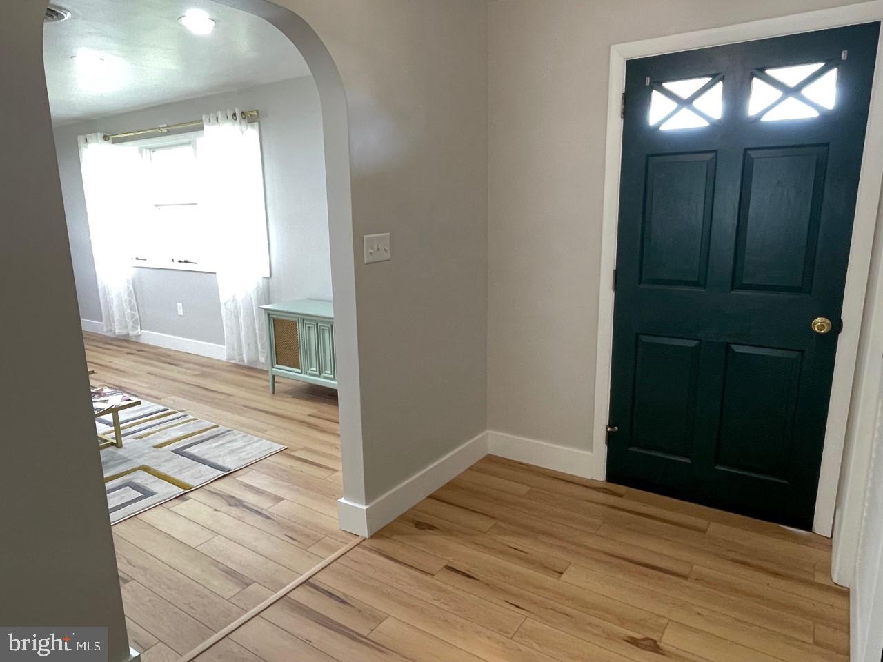 5350 Board Road Manchester, PA 17345 - Photo 4 of 33 Gallery Image 4