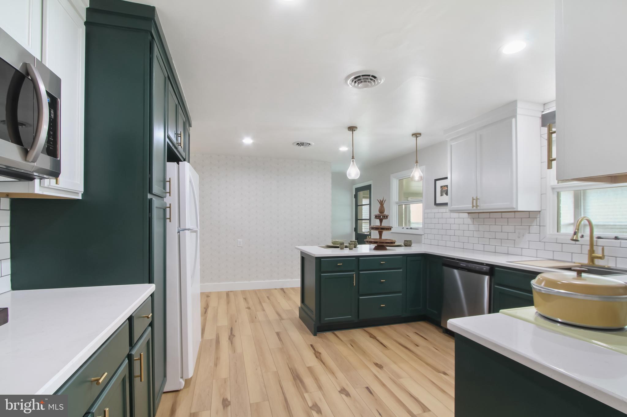 5350 Board Road Manchester, PA 17345 - Photo 10 of 33 Gallery Image 10