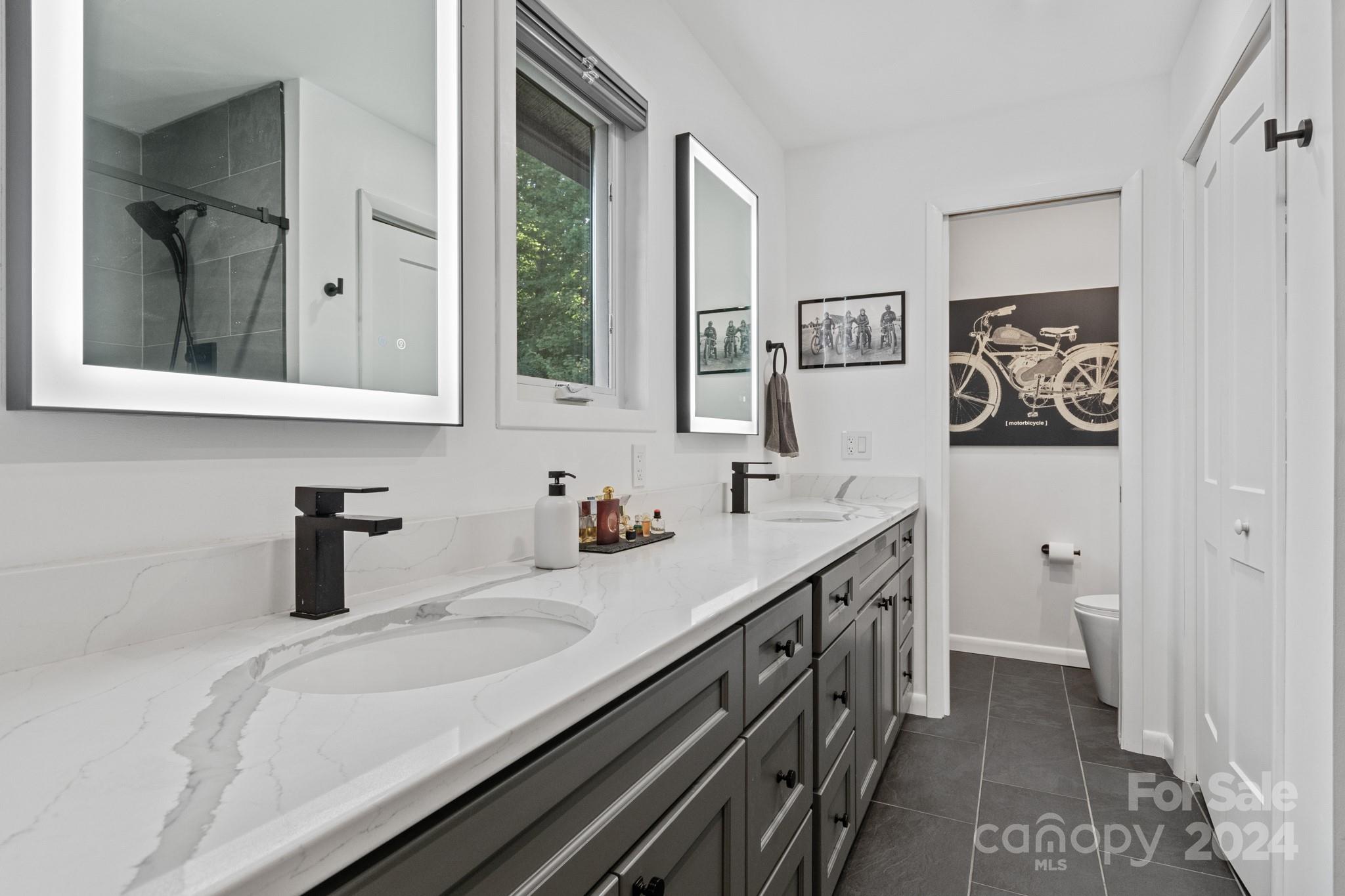 8 Pine Spring Drive Asheville, NC 28805 - Photo 25 of 48