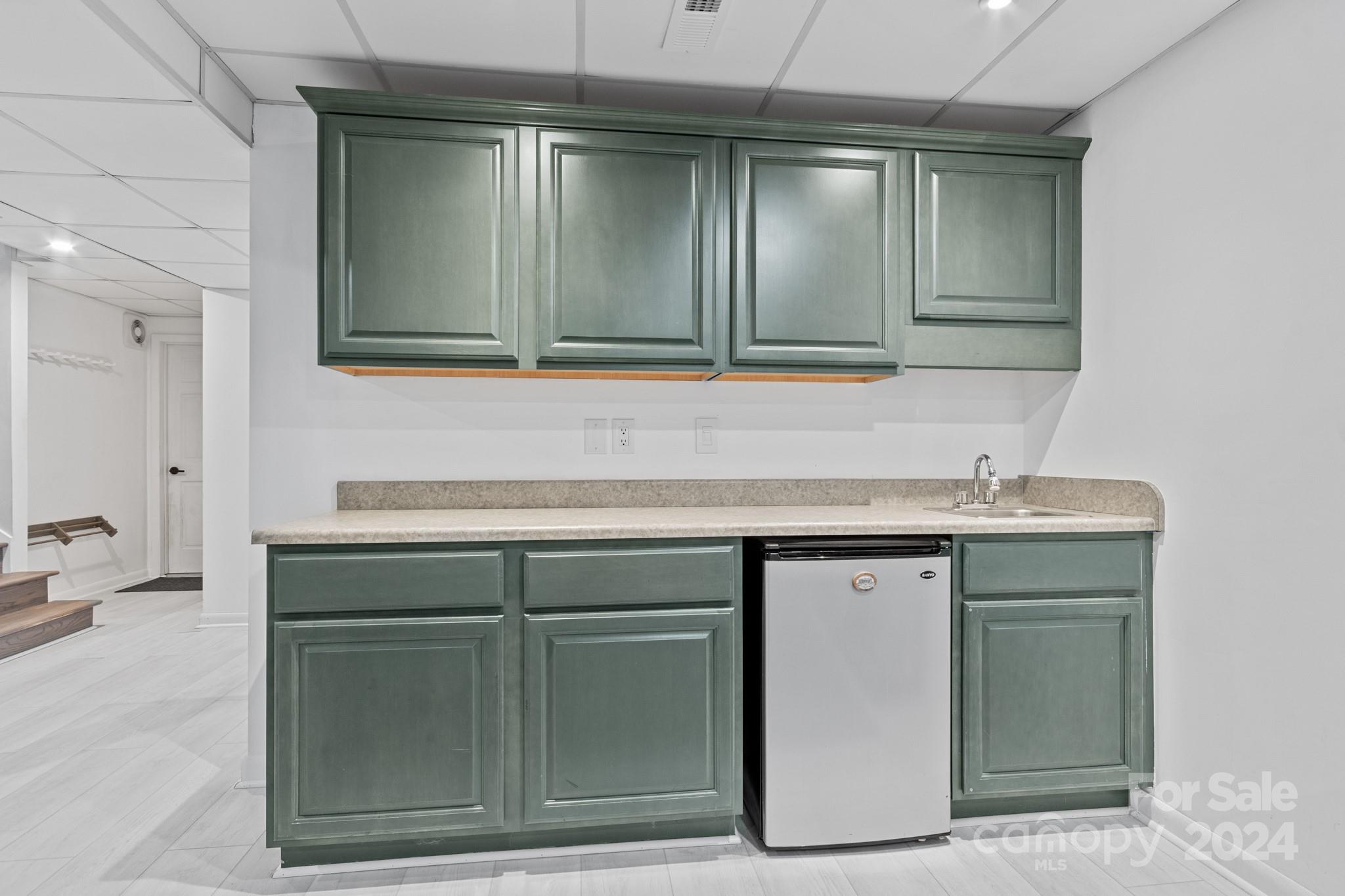 8 Pine Spring Drive Asheville, NC 28805 - Photo 33 of 48