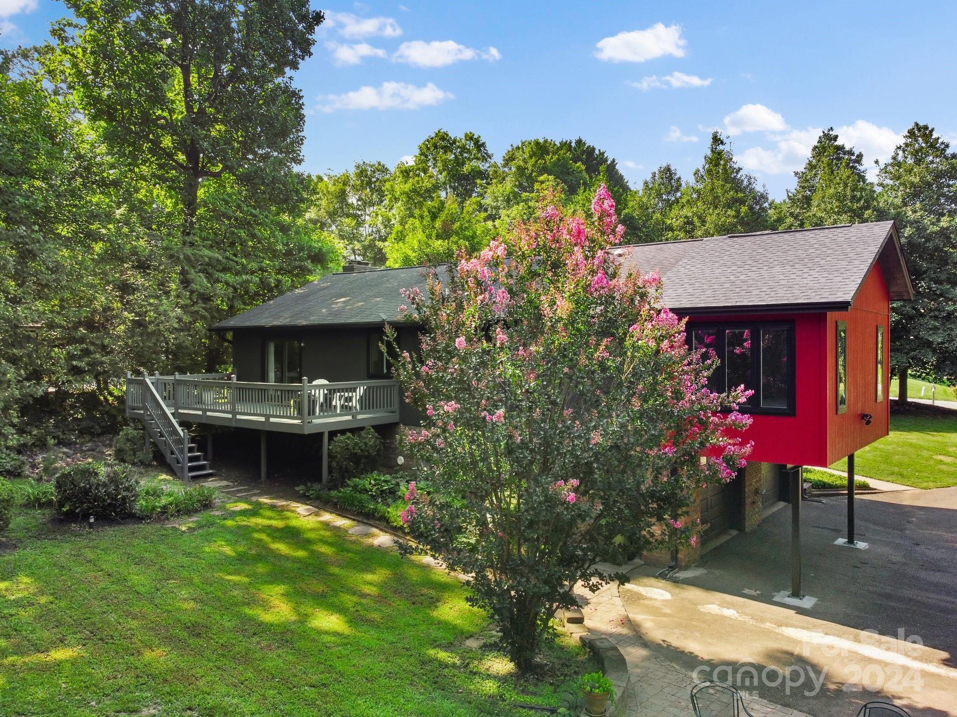 8 Pine Spring Drive Asheville, NC 28805 - Photo 37 of 48