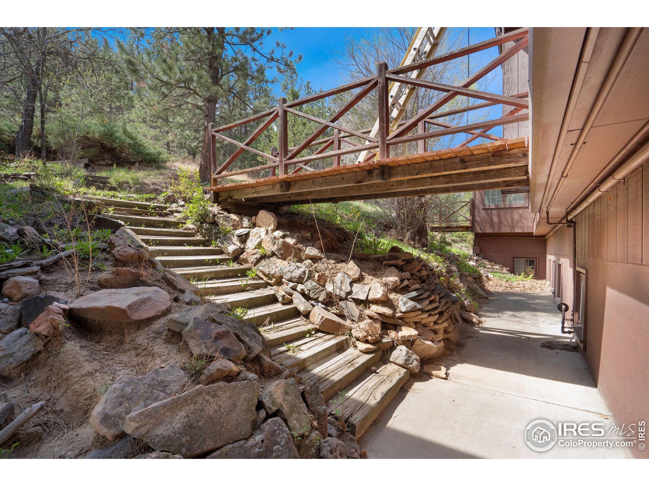 7301 Poudre Canyon Road Bellvue, CO 80512 - Photo 25 of 41 a view of outdoor space