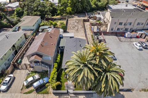 $1,099,000 | 3435 Dimond Avenue, Oakland, CA 94602