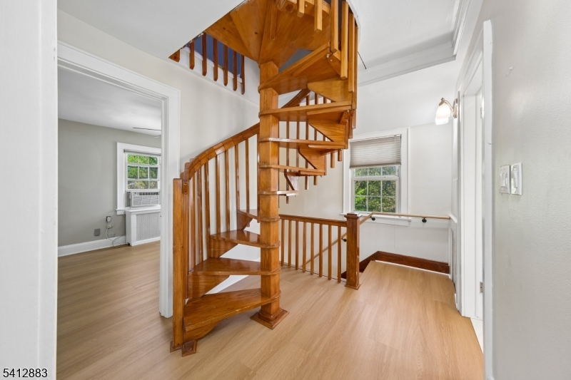 121 Meisel Avenue Springfield, NJ 07081 - Photo 17 of 23