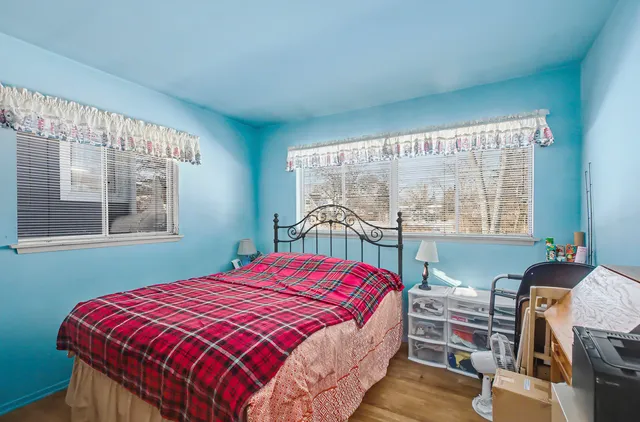 $425,000 | 5611 Washington Street, Downers Grove, IL 60516