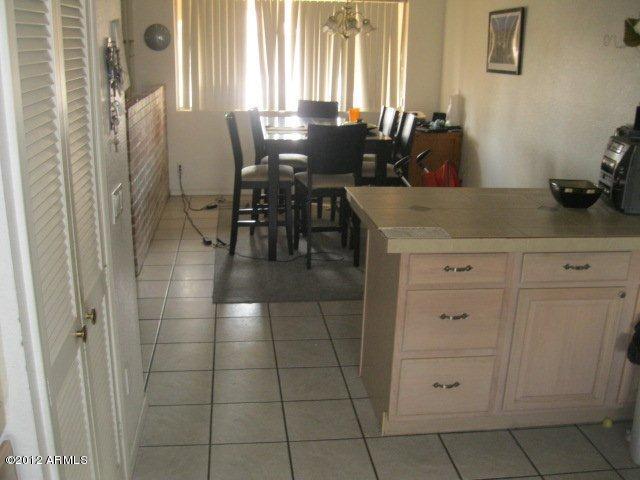4503 West Hatcher Road Glendale, AZ 85302 - Photo 9 of 11 Kitchen - Kitchen Nook