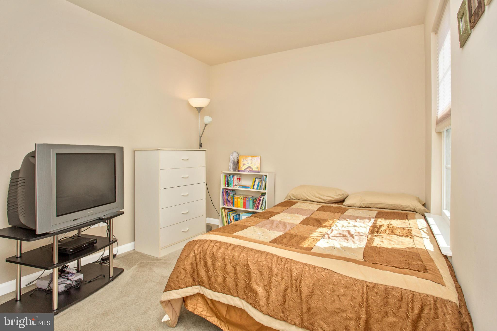 9110 Bealls Farm Road Frederick, MD 21704 - Photo 16 of 27 Bedroom