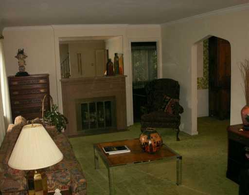2350 Collins Road Blackridge, PA 15235 - Photo 2 of 8 Gallery Image 2