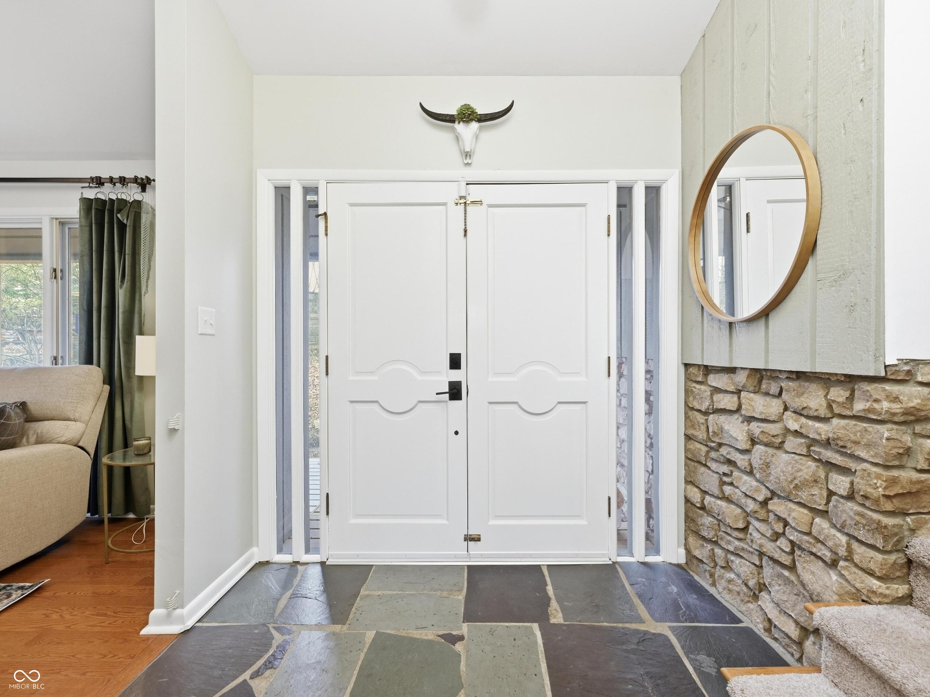 6243 Bramshaw Road Indianapolis, IN 46220 - Photo 4 of 48