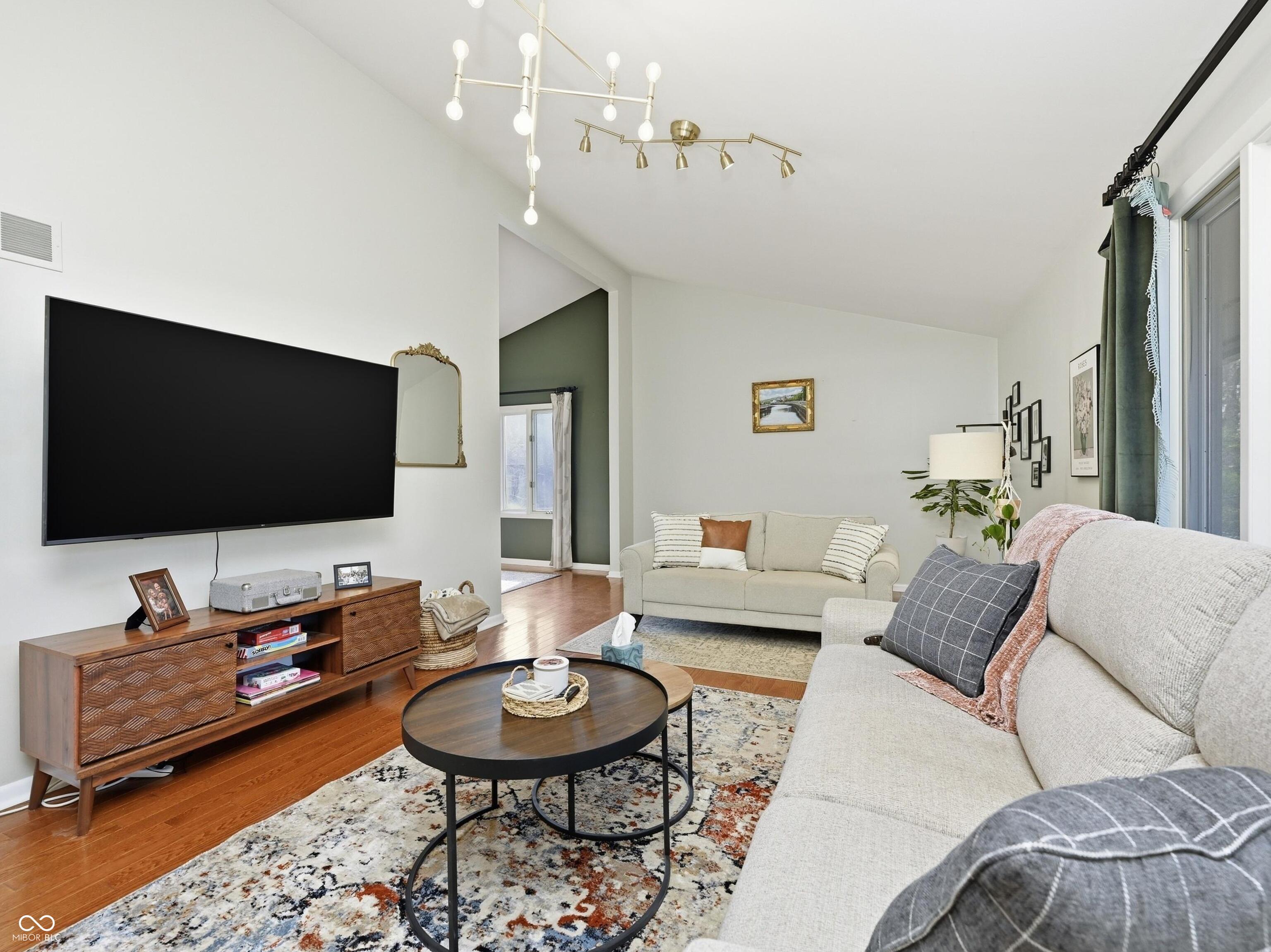 6243 Bramshaw Road Indianapolis, IN 46220 - Photo 9 of 48